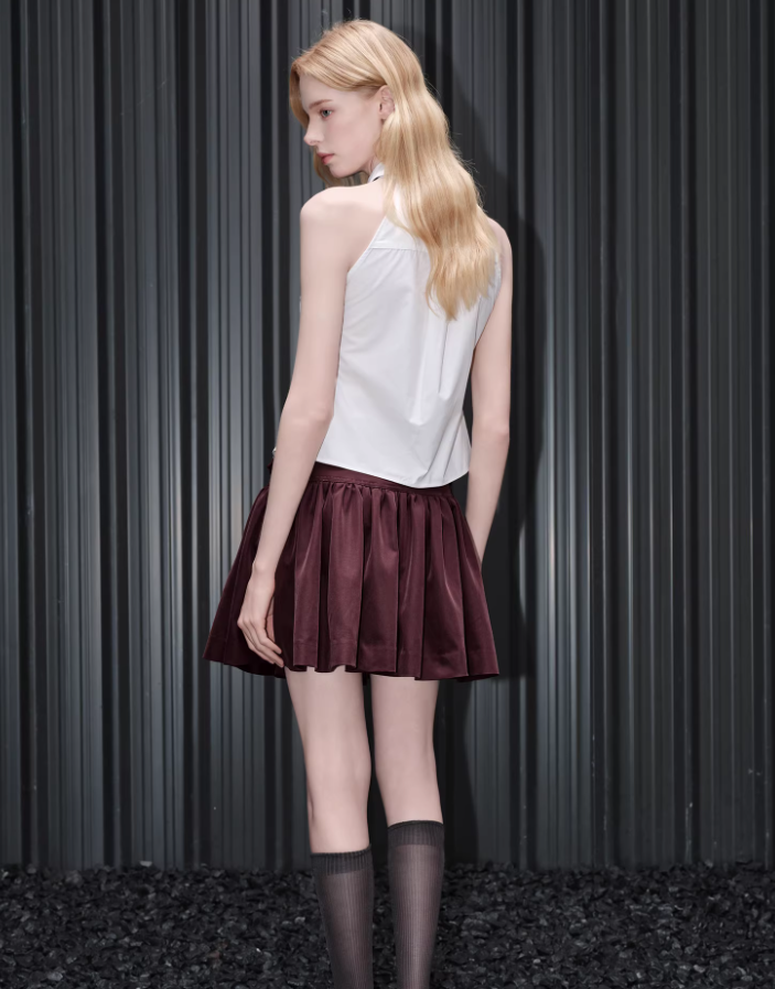 Halo Edge Halter Blouse